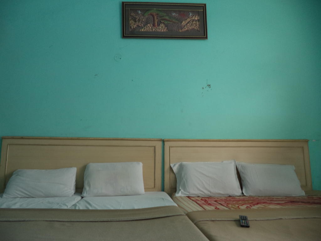 Hotel Viren Plaza Agra  Εξωτερικό φωτογραφία